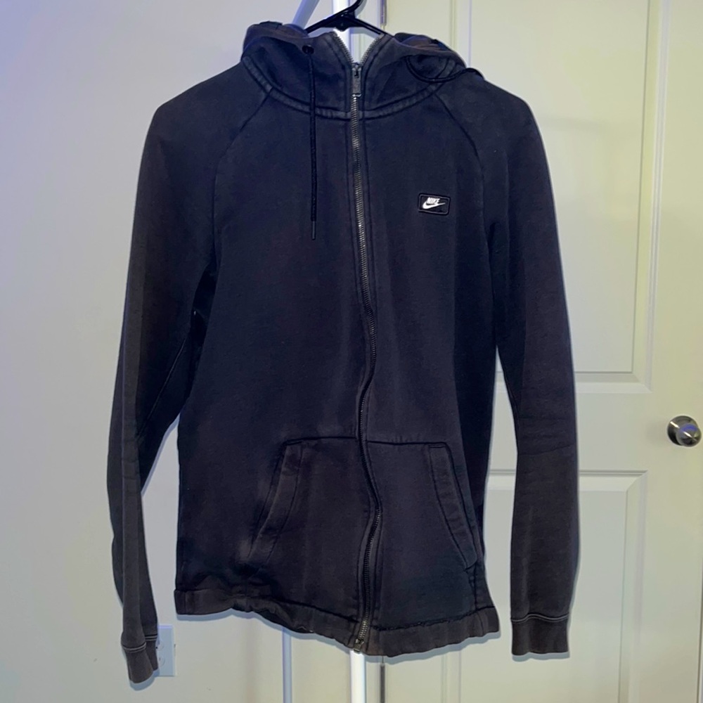 Black Nike zip up jacket